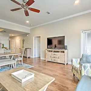 Luxurious Alerio Condo - Steps To Private Beach! Destin
